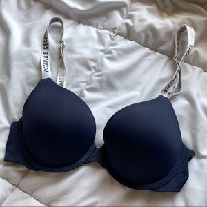 Victoria’s Secret Pink Push up Bra🪽